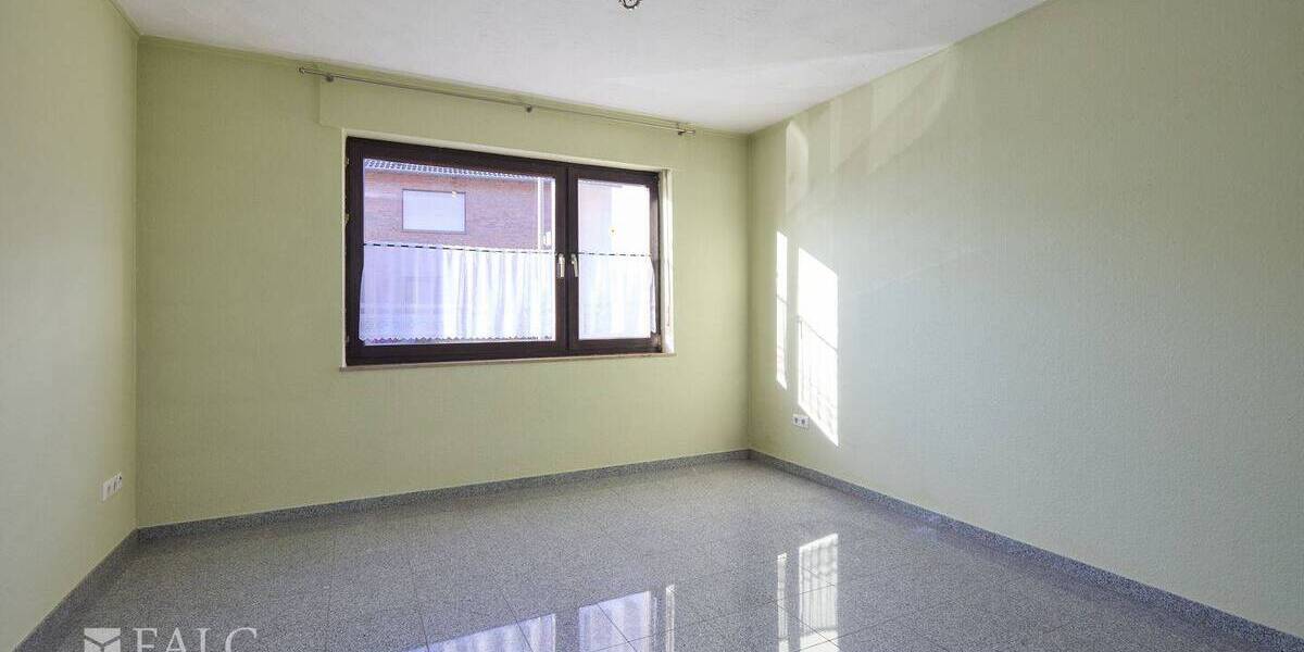 Doppelhaushälfte Herzogenrath Kohlscheid - 9 Zimmer, 238 m&sup2;, 589.000&euro; | Angebot:25958533