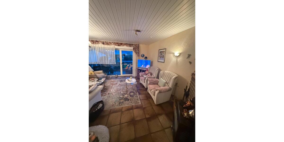 Etagenwohnung Herzogenrath - 3 Zimmer, 70 m&sup2;, 210.000&euro; | Angebot:25098600