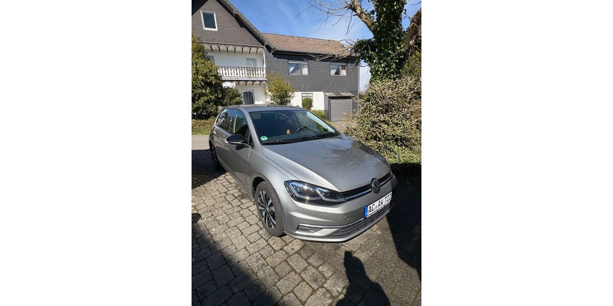 VW Golf 100.000 km 16.900 &euro; Simmerath 52152