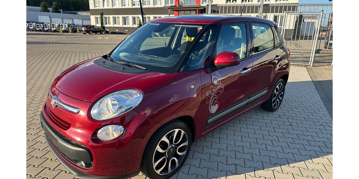 Fiat 500L 180.163 km 4.690 &euro; Stolberg 52222