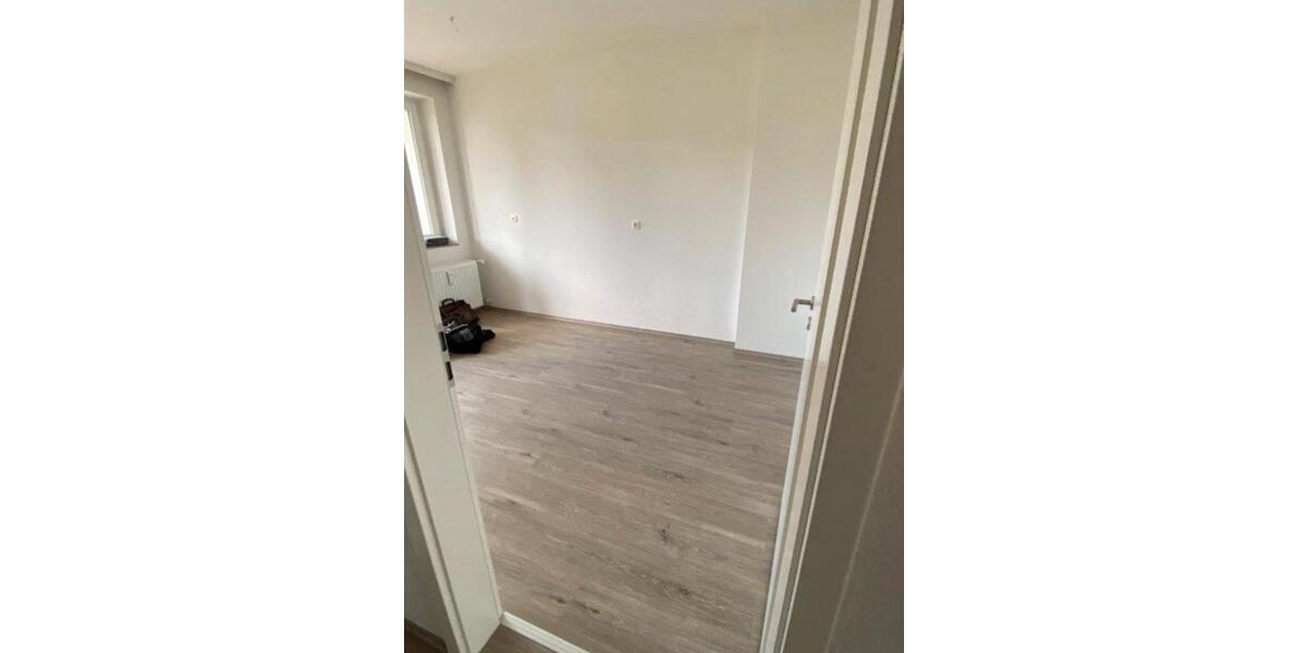 Etagenwohnung Alsdorf - 3 Zimmer, 82 m&sup2;, 800&euro; | Angebot:25782603