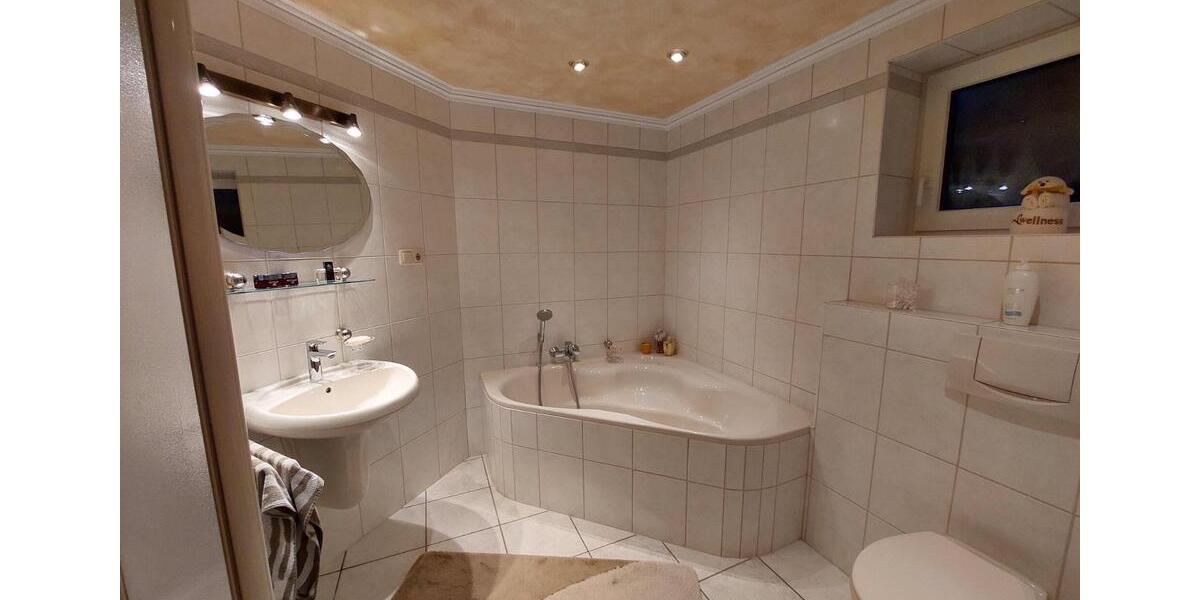 Erdgeschoßwohnung Würselen - 4 Zimmer, 110 m&sup2;, 345.000&euro; | Angebot:26039570