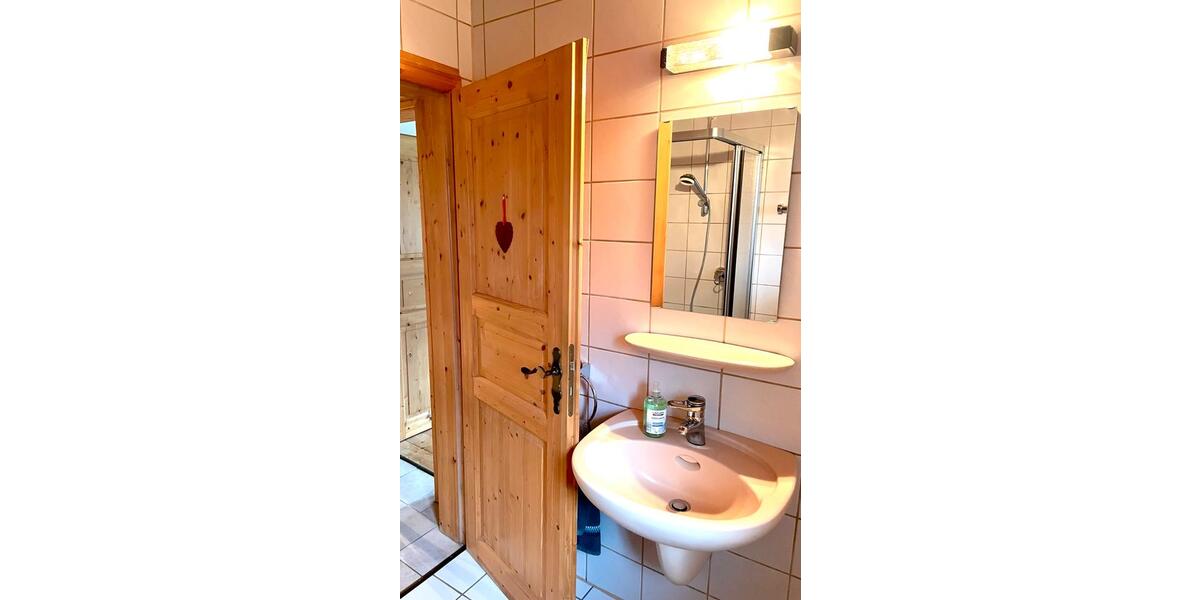 Einfamilienhaus Roetgen - 8 Zimmer, 250 m&sup2;, 639.000&euro; | Angebot:24865556