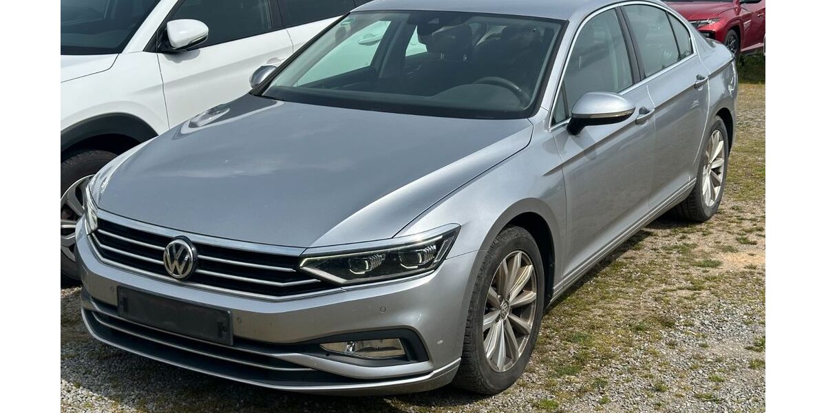 VW Passat 203.960 km 12.500 &euro; Würselen 52146
