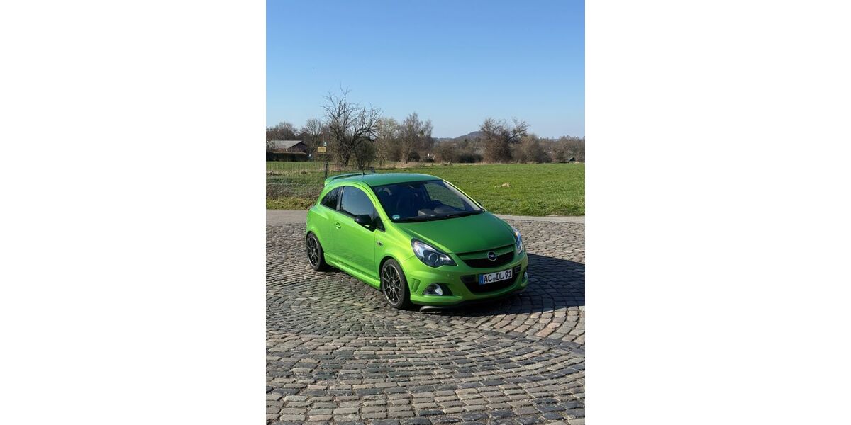 Opel Corsa 111.000 km 10.499 &euro; Eschweiler 52249