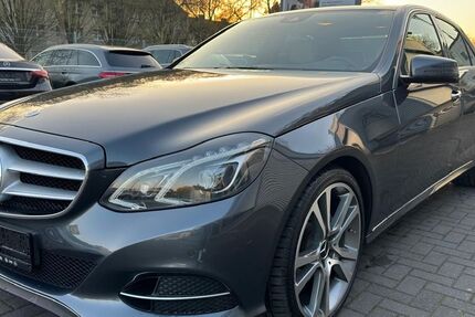 Mercedes-Benz E 300 195.300 km 17.900 &euro; Aachen 52078