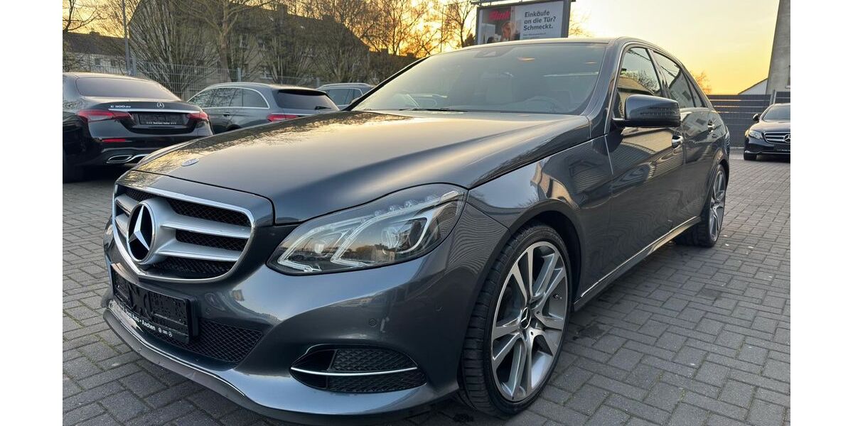 Mercedes-Benz E 300 195.300 km 17.900 &euro; Aachen 52078