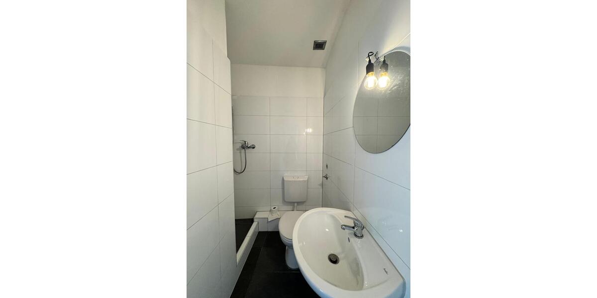 Dachgeschoßwohnung Aachen Aachen-Mitte - 1 Zimmer, 20 m&sup2;, 430&euro; | Angebot:25920216