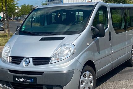 Renault Trafic 84.000 km 12.899 &euro; Jülich 52428