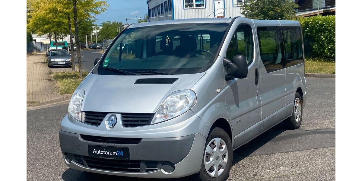 Renault Trafic 84.000 km 12.899 &euro; Jülich 52428