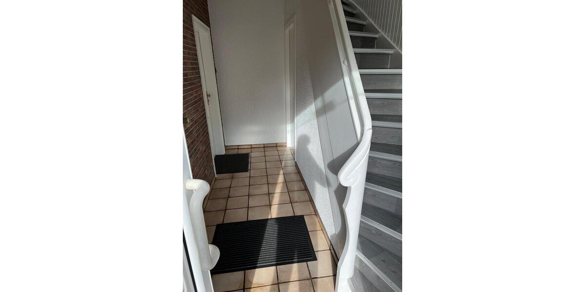 Erdgeschoßwohnung Würselen - 2 Zimmer, 80 m&sup2;, 1.080&euro; | Angebot:25865919