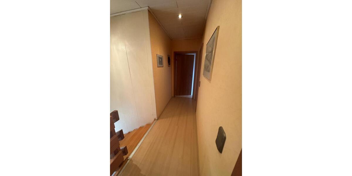 Etagenwohnung Kerpen - 4 Zimmer, 65 m&sup2;, 670&euro; | Angebot:26636728