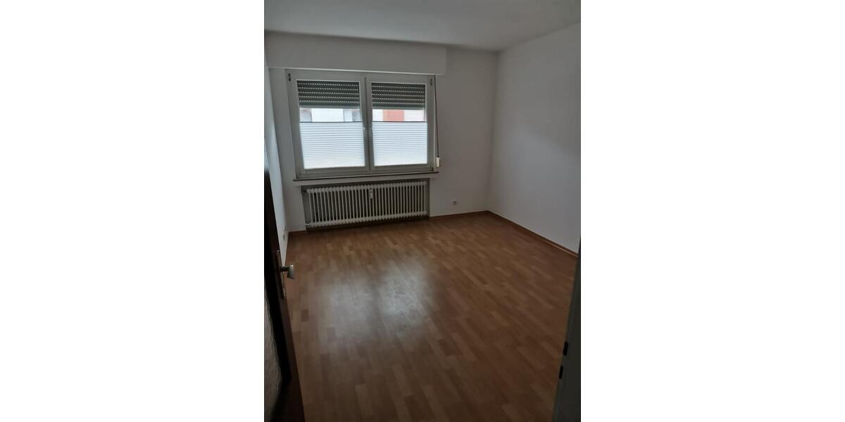 Etagenwohnung Würselen - 2 Zimmer, 52 m&sup2;, 500&euro; | Angebot:25931857