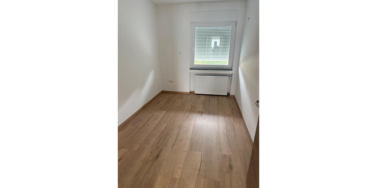 Reihenhaus Kerpen - 5 Zimmer, 130 m&sup2;, 1.750&euro; | Angebot:25905813