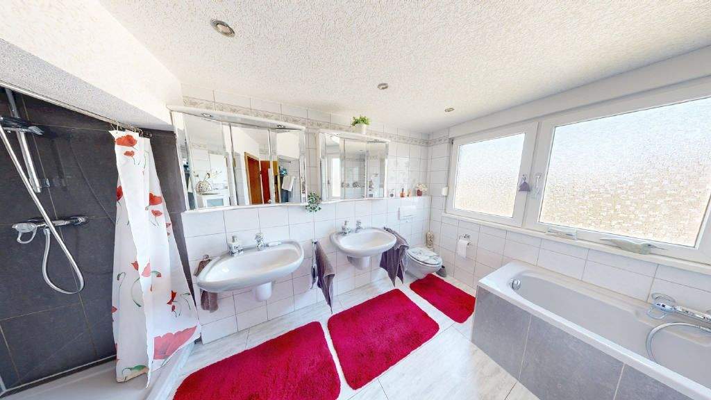 Einfamilienhaus Erftstadt Lechenich - 8 Zimmer, 226 m&sup2;, 535.000&euro; | Angebot:25703194