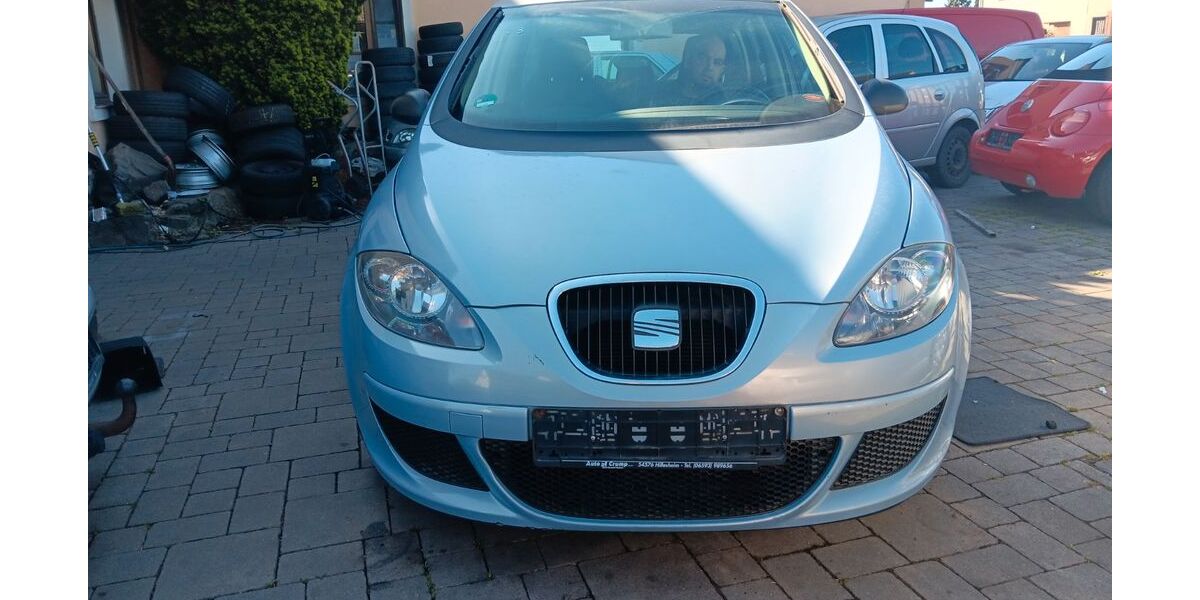 Seat Altea 156.000 km 2.490 &euro; Kuchenheim 53881