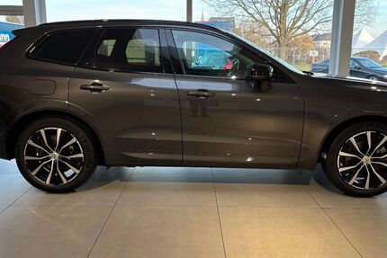 Volvo XC60 26.626 km 45.990 &euro; Düren 52351
