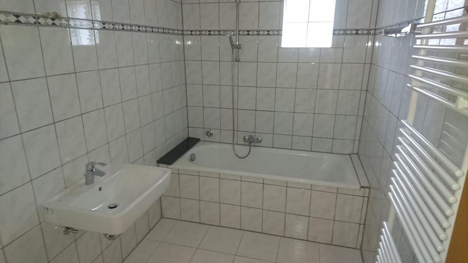 Etagenwohnung Zülpich - 4 Zimmer, 93 m&sup2;, 780&euro; | Angebot:25947637