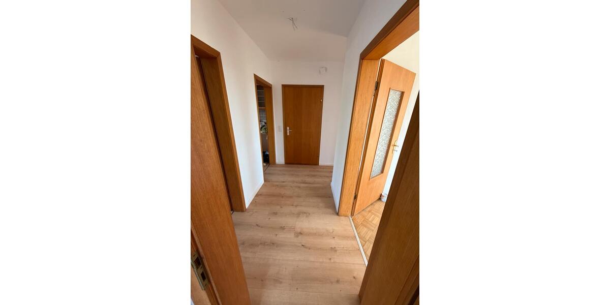 Etagenwohnung Stolberg (Rhld.) Büsbach - 3 Zimmer, 70 m&sup2;, 162.000&euro; | Angebot:27081315