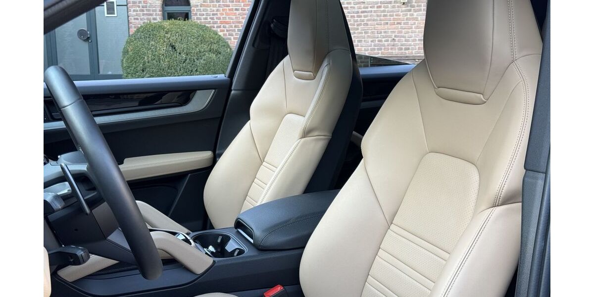 Porsche Cayenne 11.000 km 105.790 &euro; Frechen (bei Köln) 50226