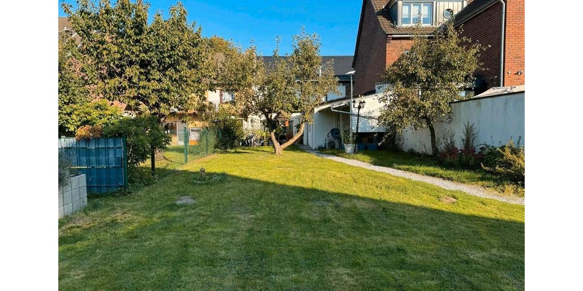 Reihenhaus Alsdorf - 7 Zimmer, 260 m&sup2;, 570.000&euro; | Angebot:26063326