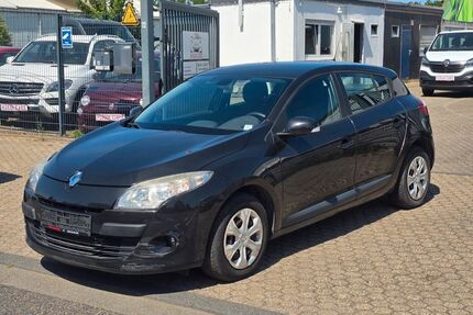 Renault Megane 191.368 km 2.500 &euro; Düren 52353