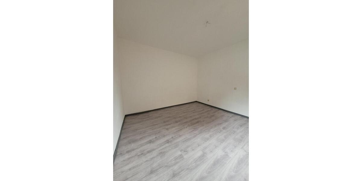 Etagenwohnung Baesweiler - 3 Zimmer, 75 m&sup2;, 700&euro; | Angebot:24650621