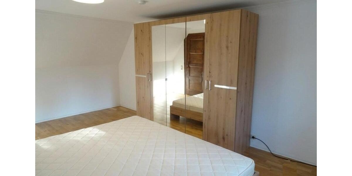 Reihenhaus Aachen Aachen-Mitte - 3 Zimmer, 85 m&sup2;, 1.300&euro; | Angebot:27615647
