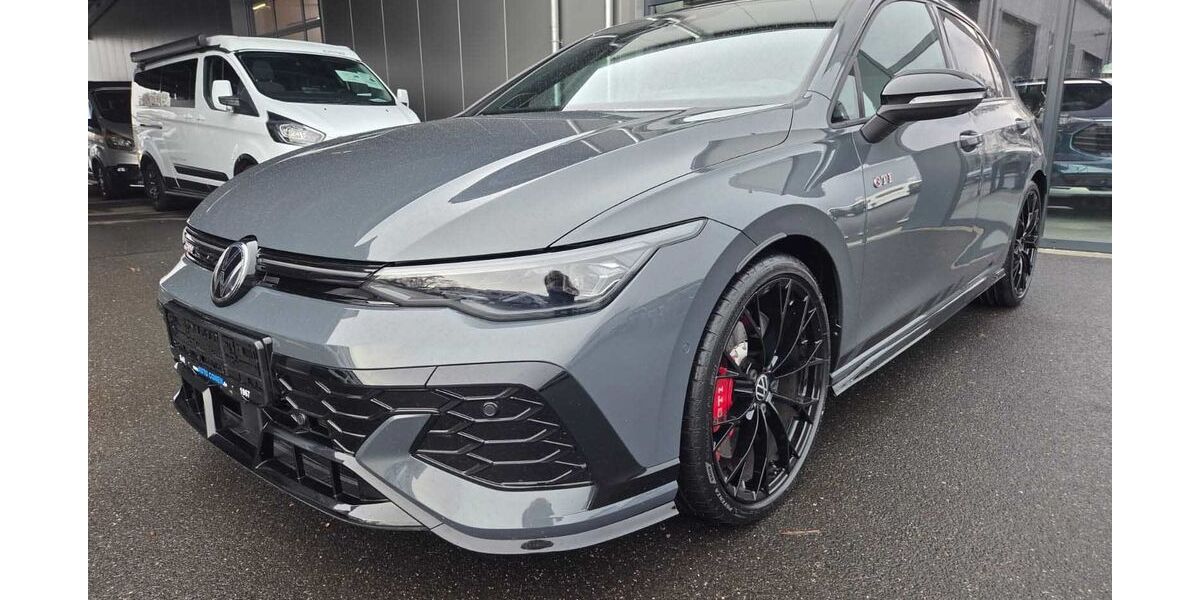 VW Golf 19.350 km 47.980 &euro; Düren 52351