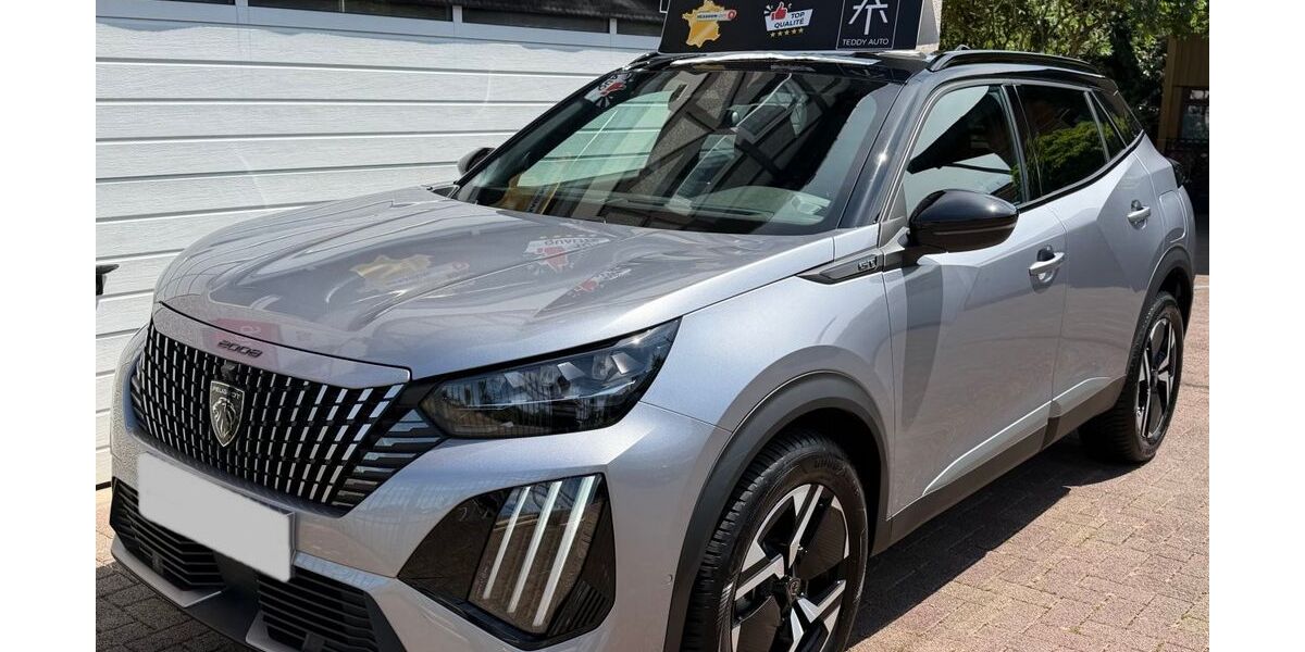 Peugeot 2008 13.863 km 23.490 &euro; Nideggen 52385