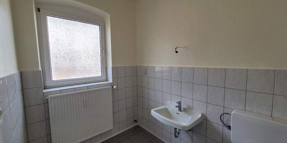 Etagenwohnung Stolberg - 4 Zimmer, 95 m&sup2;, 850&euro; | Angebot:25689244