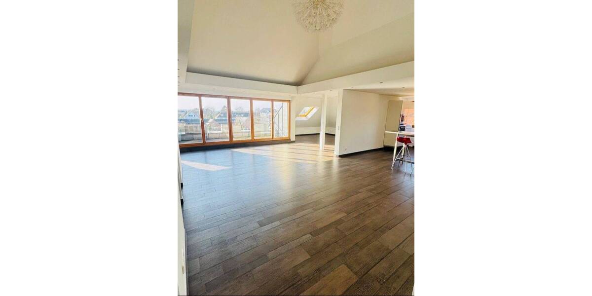 Etagenwohnung Euskirchen Innenstadt - 4 Zimmer, 134 m&sup2;, 375.000&euro; | Angebot:26672878