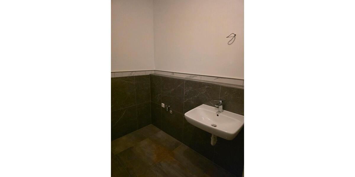 Etagenwohnung Euskirchen - 2 Zimmer, 75 m&sup2;, 11&euro; | Angebot:25992975