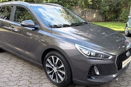 Hyundai i30 159.553 km 8.990 &euro; Euskirchen 53879