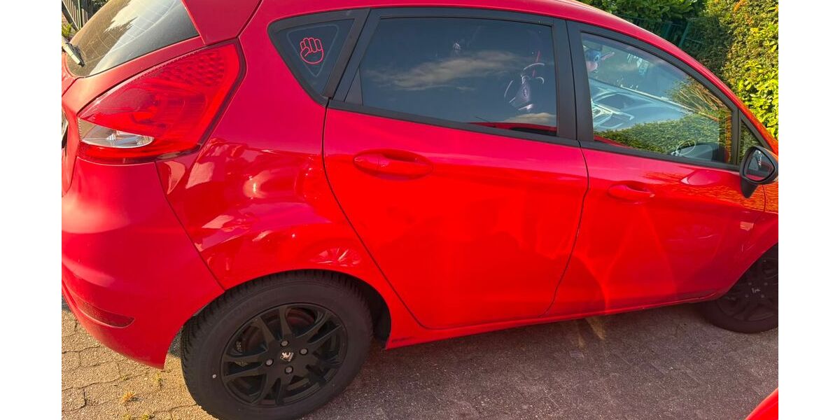Ford Fiesta 194.590 km 2.200 &euro; Herzogenrath 52134