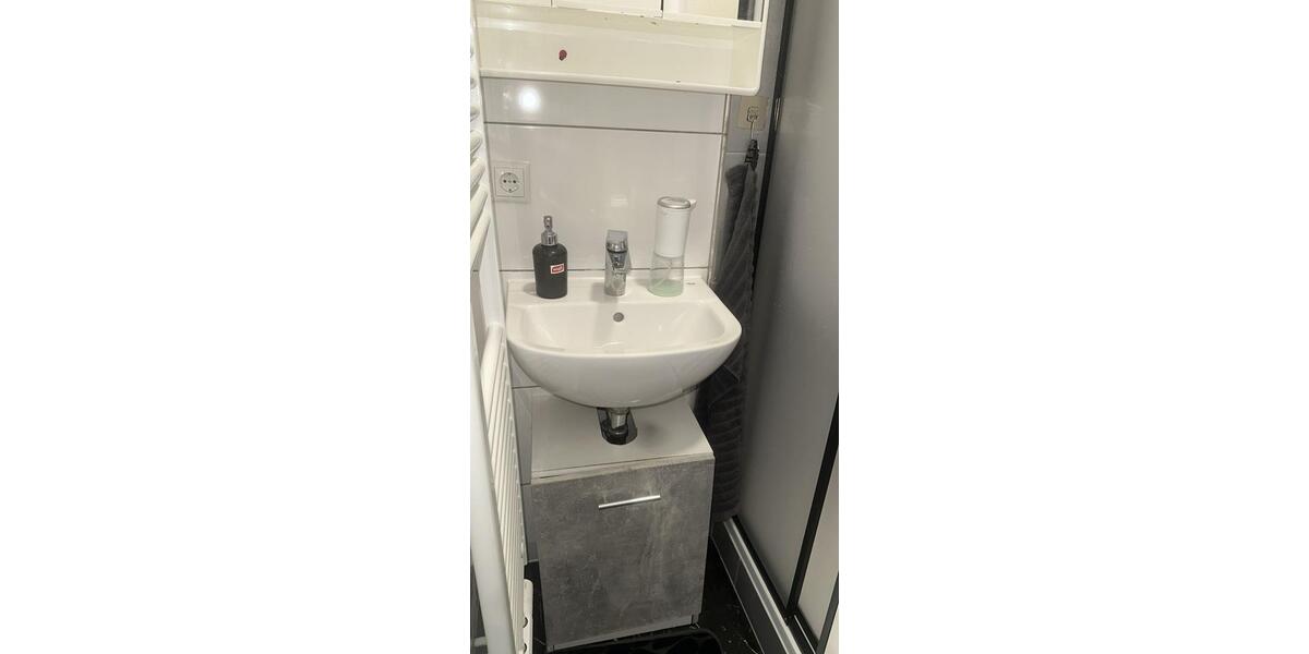 Erdgeschoßwohnung Alsdorf - 1 Zimmer, 18 m&sup2;, 650&euro; | Angebot:26611412