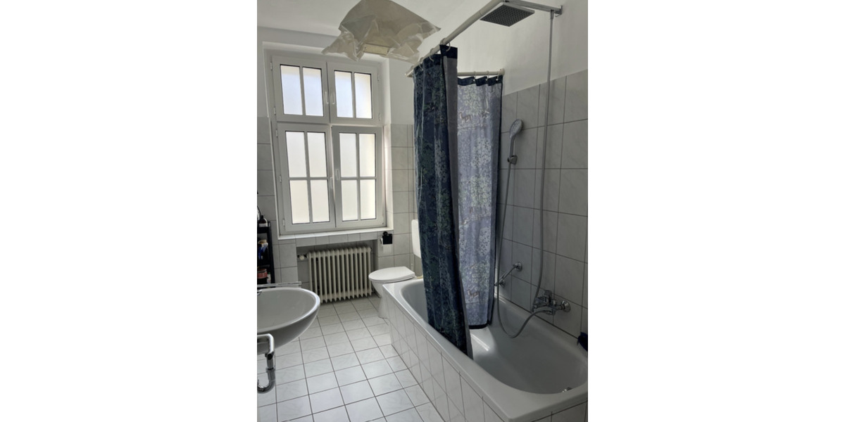 Etagenwohnung Aachen Aachen-Mitte - 3 Zimmer, 77 m&sup2;, 323&euro; | Angebot:25417012
