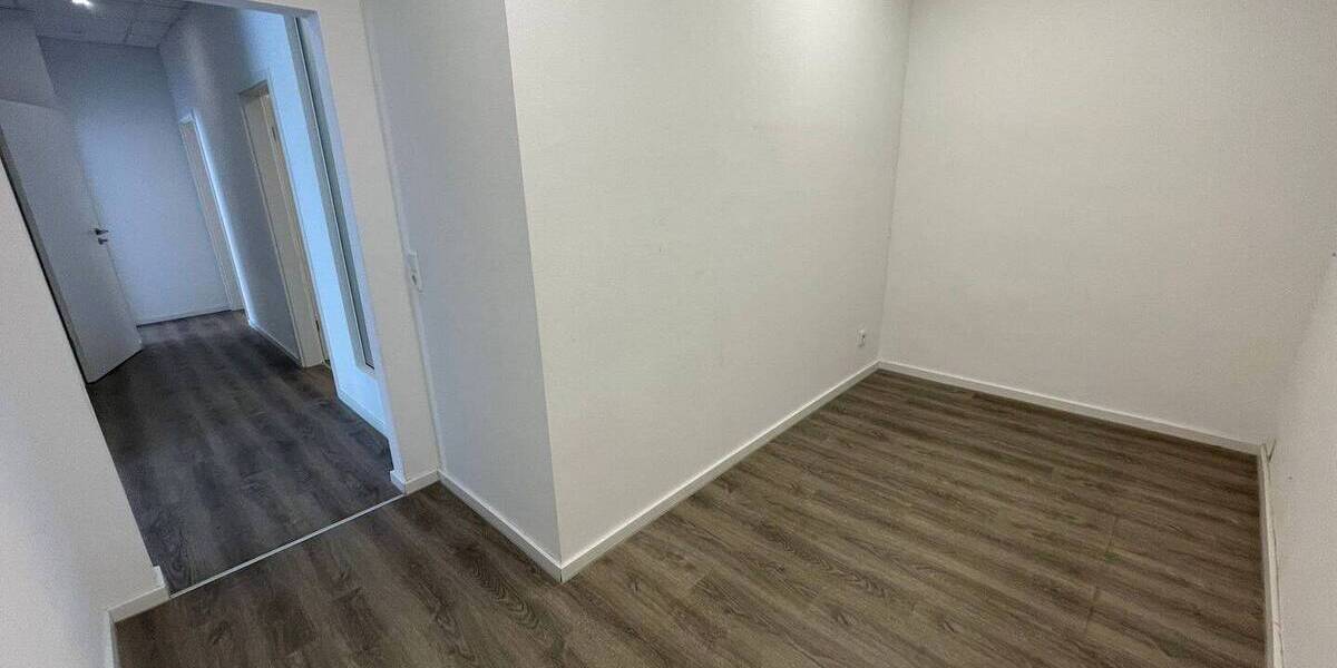 Gewerbeobjekt Aachen Eilendorf - 5 Zimmer, 98 m&sup2;, 1.200&euro; | Angebot:26417597