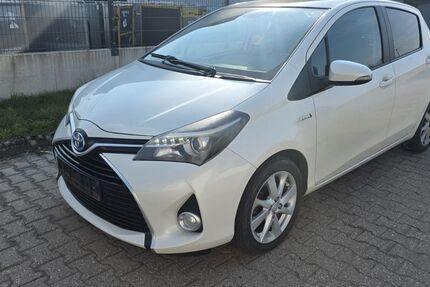 Toyota Yaris 284.000 km 6.350 &euro; Eschweiler 52249
