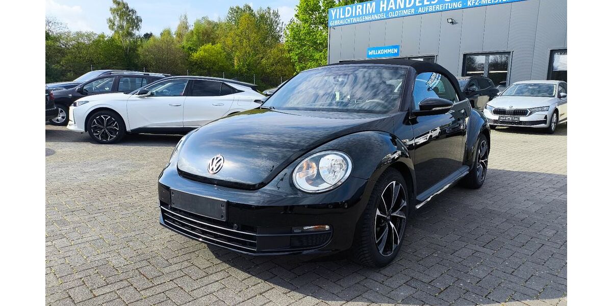 VW Beetle 101.928 km 10.799 &euro; Alsdorf (Nordrhein-Westfalen) 52477