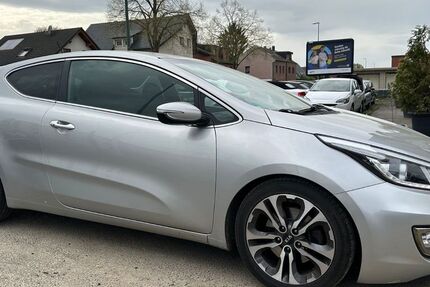 Kia ceed / Ceed 141.000 km 6.999 &euro; Düren 52353