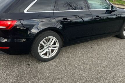 Audi A4 101.900 km 15.700 &euro; Kreuzau 52372