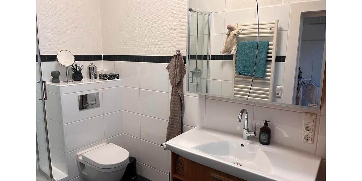 Etagenwohnung Düren - 4 Zimmer, 130 m&sup2;, 1.200&euro; | Angebot:26612551