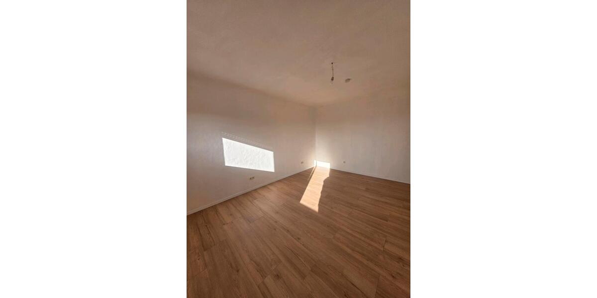 Etagenwohnung Alsdorf - 3 Zimmer, 82 m&sup2;, 950&euro; | Angebot:25960300