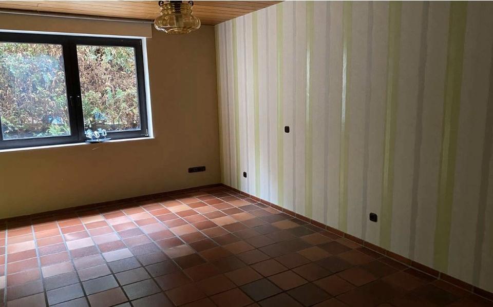 Etagenwohnung Mechernich - 2 Zimmer, 90 m&sup2;, 770&euro; | Angebot:25944875