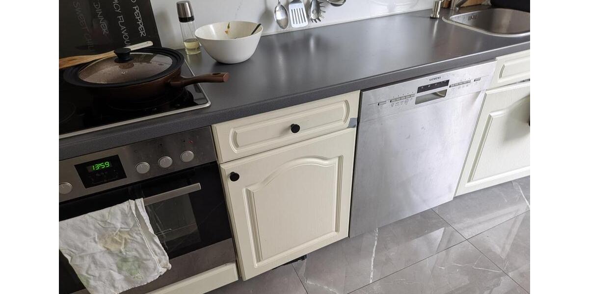 Etagenwohnung Aachen Aachen-Mitte - 1 Zimmer, 90 m&sup2;, 530&euro; | Angebot:25962574