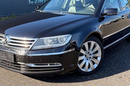 VW Phaeton 218.764 km 6.500 &euro; Übach-Palenberg ( nähe Aachen ) 52531