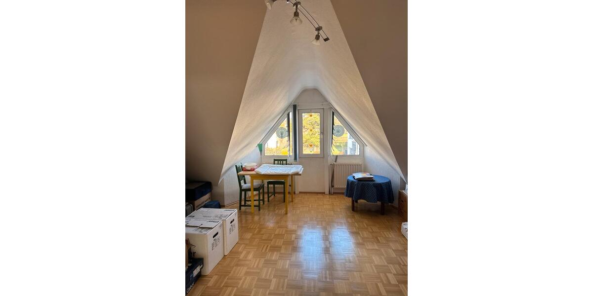 Reihenhaus Aachen Eilendorf - 6 Zimmer, 155 m&sup2;, 535.000&euro; | Angebot:25998495