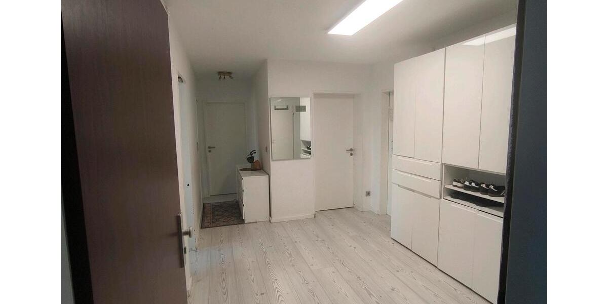 Etagenwohnung Kerpen Buir - 4 Zimmer, 100 m&sup2;, 1.500&euro; | Angebot:25217935