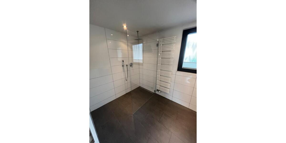 Etagenwohnung Brühl - 4 Zimmer, 89 m&sup2;, 1.330&euro; | Angebot:26511233